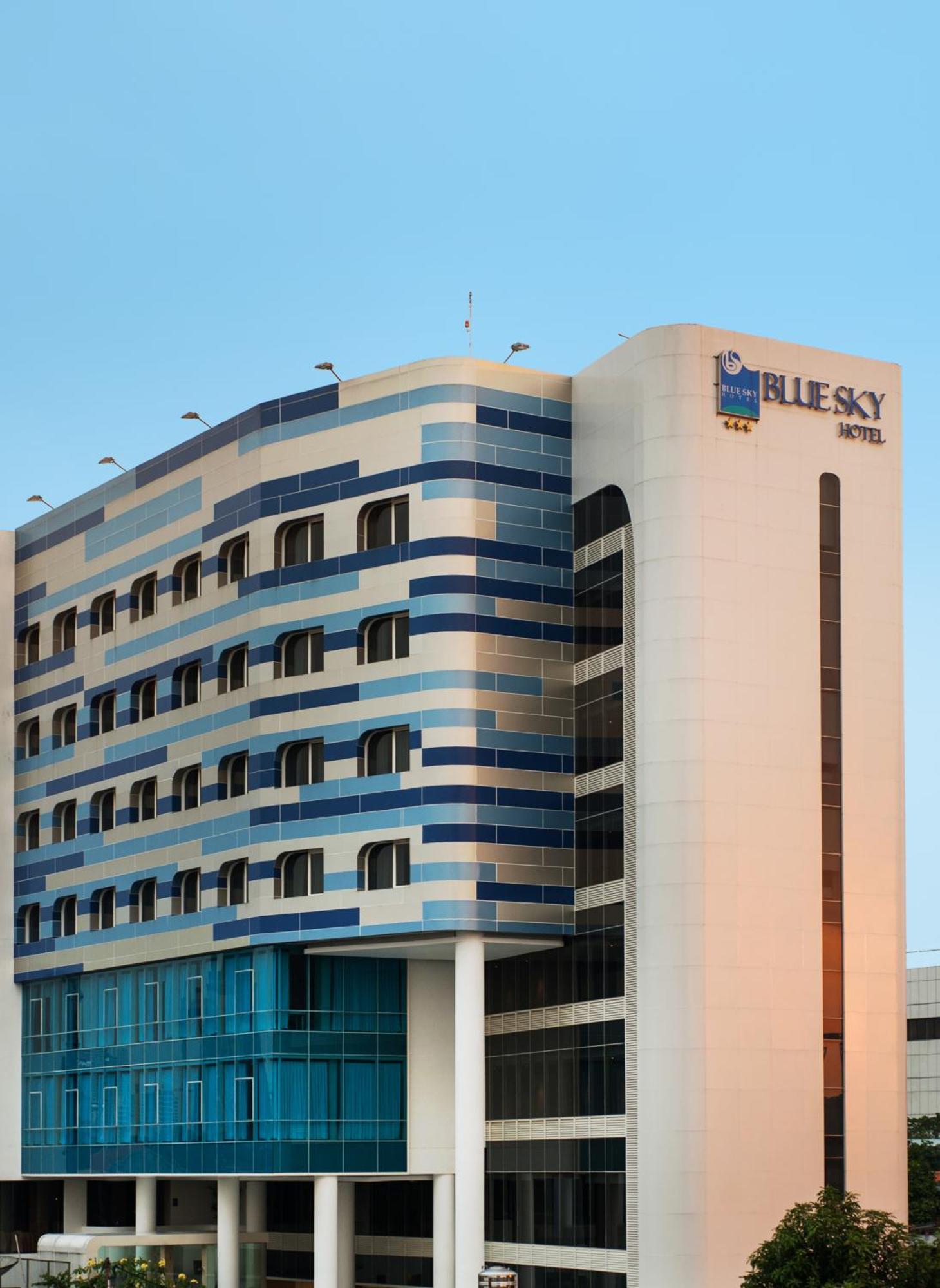 Blue Sky Hotel Petamburan Jakarta Exterior photo