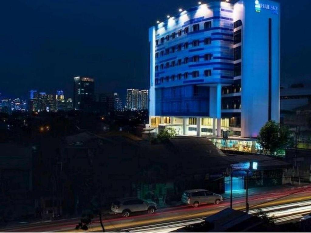 Blue Sky Hotel Petamburan Jakarta Exterior photo