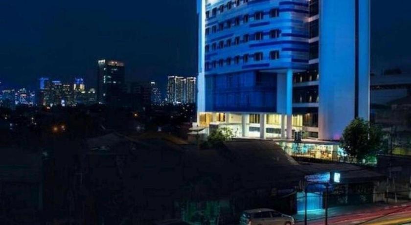 Blue Sky Hotel Petamburan Jakarta Exterior photo